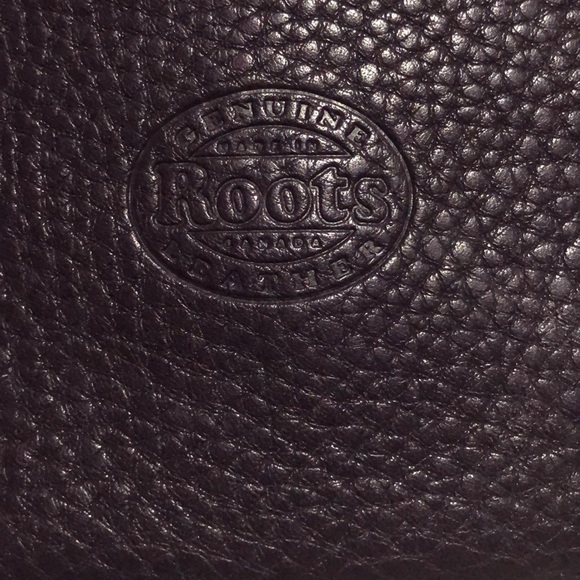 Roots passport holder - Picture 4 of 4